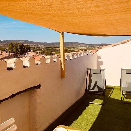 Appartement Au Dernier Etage Avec Terrasse Et Belle Vue Sur Nature Environnante Roujan Dış mekan fotoğraf