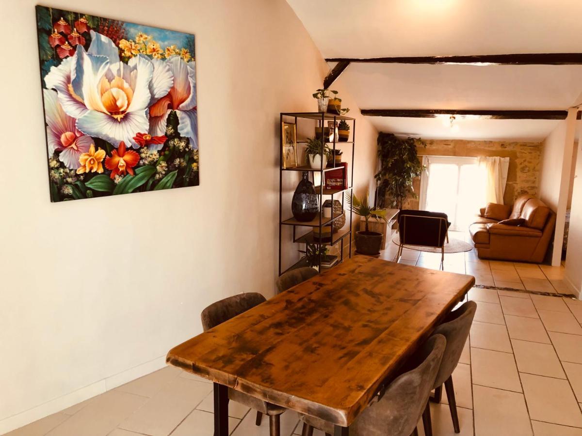 Appartement Au Dernier Etage Avec Terrasse Et Belle Vue Sur Nature Environnante Roujan Dış mekan fotoğraf