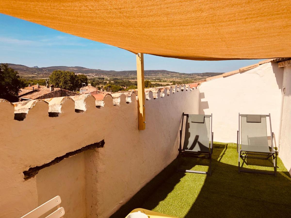 Appartement Au Dernier Etage Avec Terrasse Et Belle Vue Sur Nature Environnante Roujan Dış mekan fotoğraf